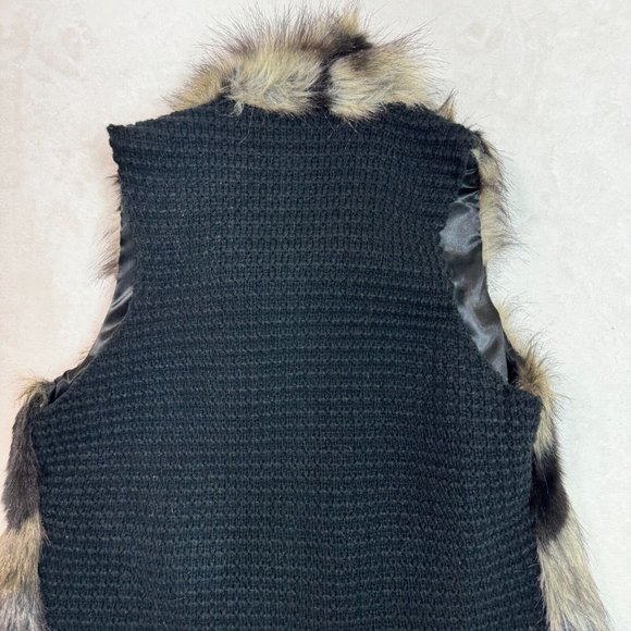INC International Concepts Women's S/P Faux Fur Vest Ribbed Knit Back Black - Picture 16 of 16